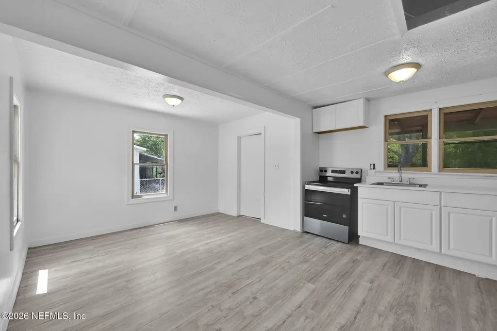 6947 Hunnicutt Lane Jacksonville FL 32219