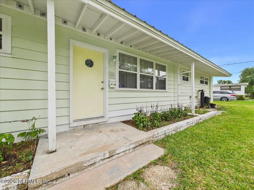 1123 Ovington Road S Jacksonville FL 32216