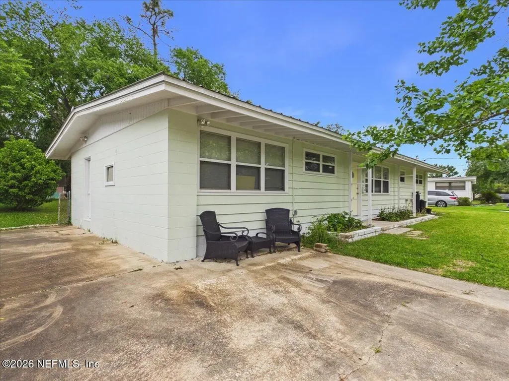1123 Ovington Road S Jacksonville FL 32216