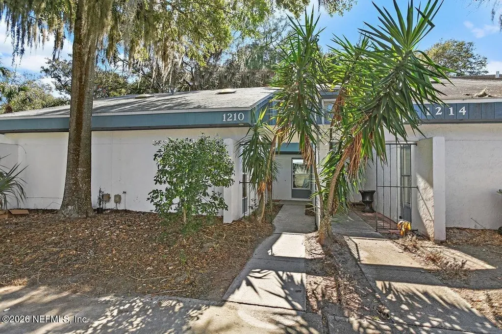 1210 Wonderwood Drive Jacksonville FL 32233