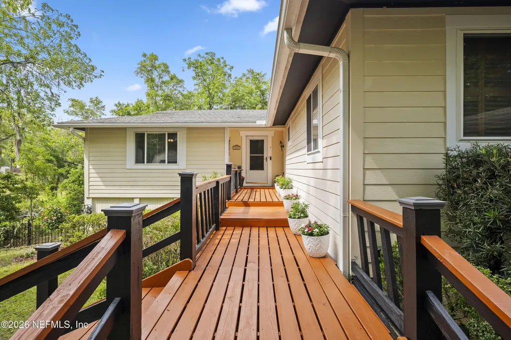 212 Wesley Road Green Cove Springs FL 32043