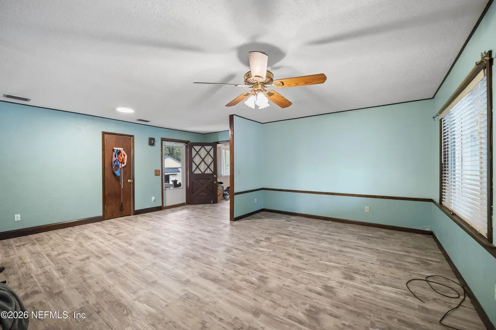 212 Wesley Road Green Cove Springs FL 32043