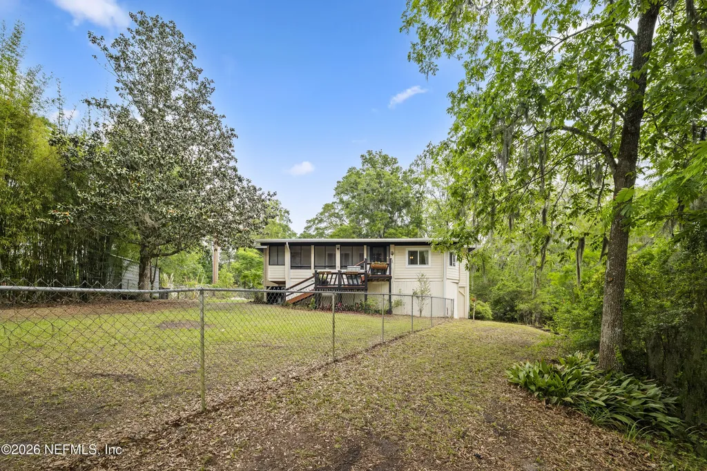 212 Wesley Road Green Cove Springs FL 32043