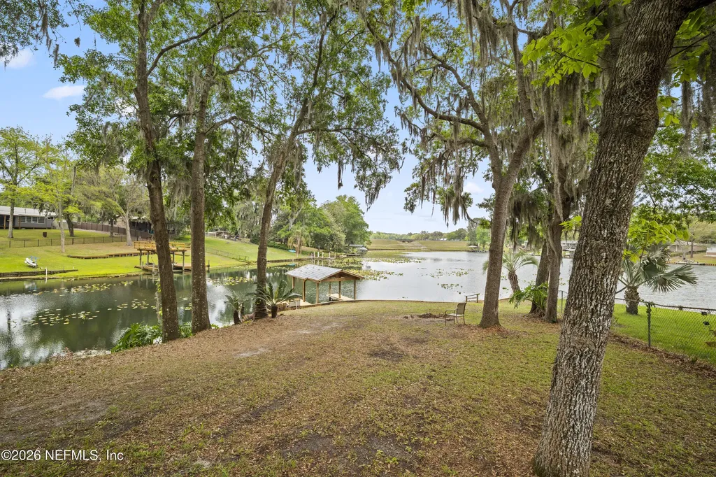 212 Wesley Road Green Cove Springs FL 32043