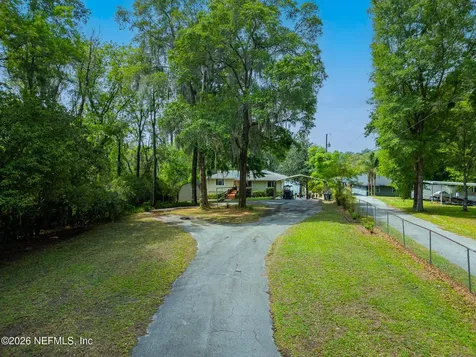 212 Wesley Road Green Cove Springs FL 32043