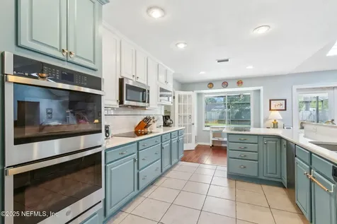 8205 Hidden Lake Drive N Jacksonville FL 32216