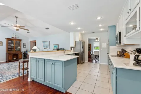 8205 Hidden Lake Drive N Jacksonville FL 32216