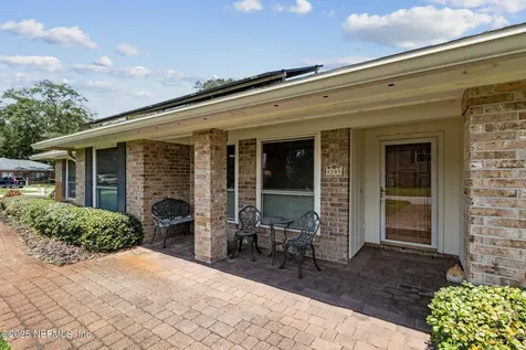 8205 Hidden Lake Drive N Jacksonville FL 32216