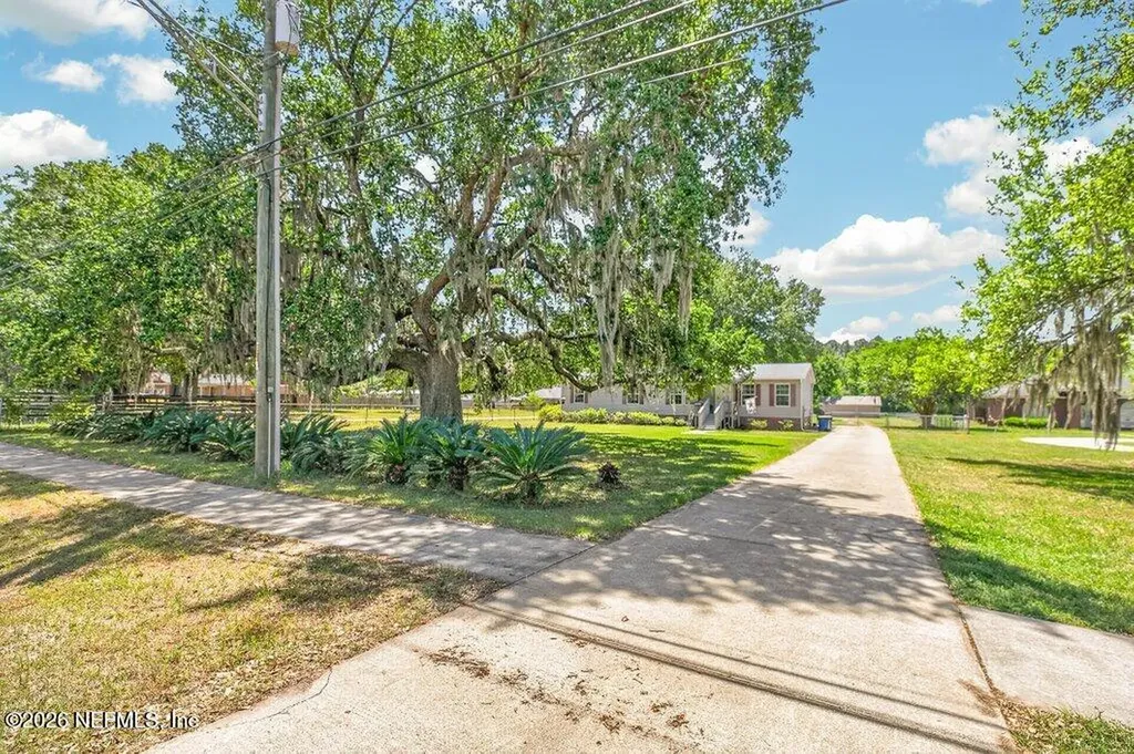 6244 Dunn Avenue Jacksonville FL 32218