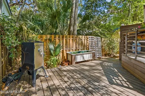 355 19th Street Atlantic Beach FL 32233