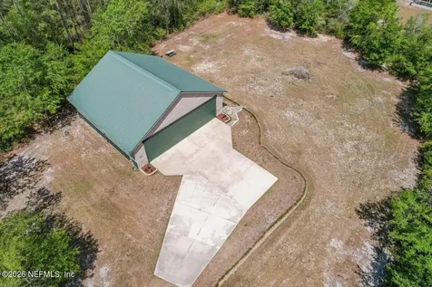 11111 Apache Lane Glen St. Mary FL 32040