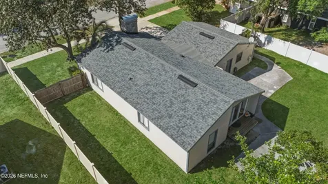 6686 Alisma Lane Jacksonville FL 32244