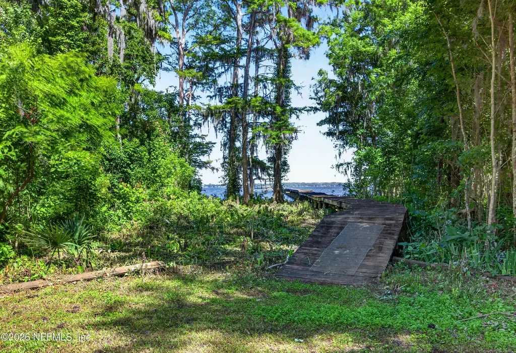 110 Pioneer Trail Green Cove Springs FL 32043