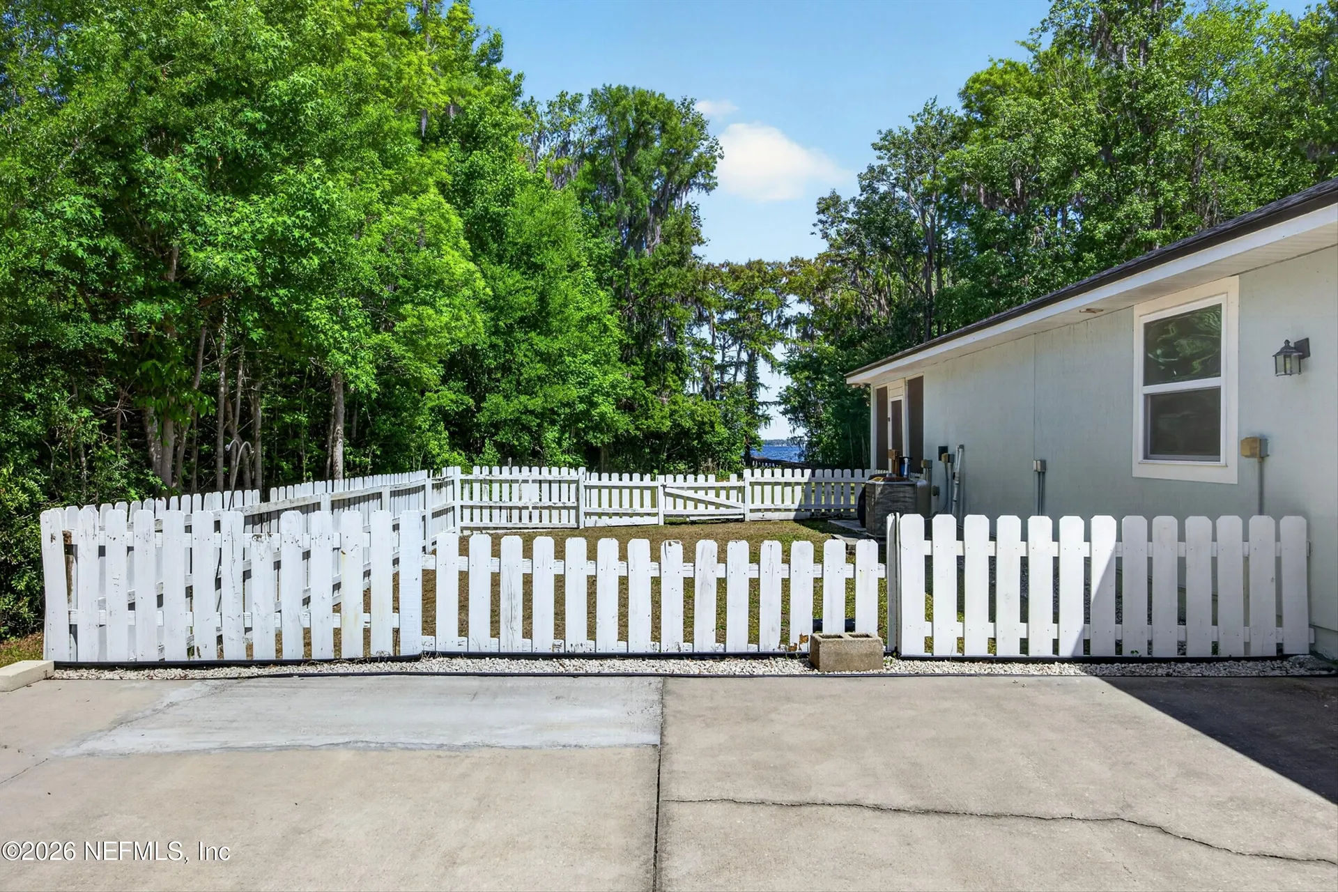 110 Pioneer Trail Green Cove Springs FL 32043