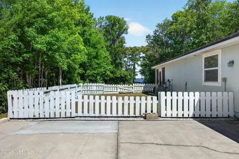 110 Pioneer Trail Palatka FL 32043