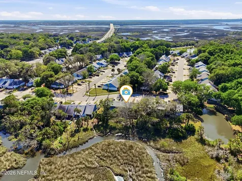 2975 Bayshore Drive E Jacksonville FL 32233