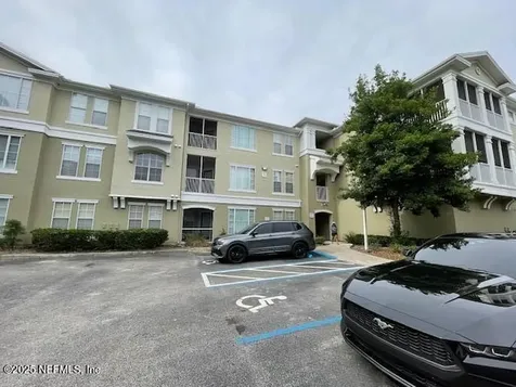 8290 Gate Parkway W Jacksonville FL 32216
