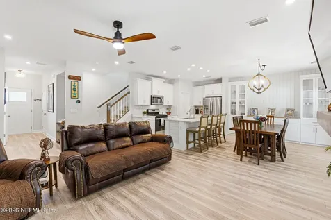 124 Meadow Creek Drive St. Johns FL 32259