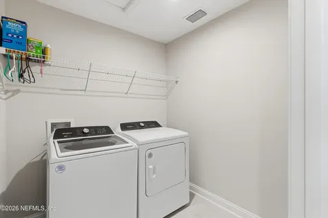 124 Meadow Creek Drive St. Johns FL 32259