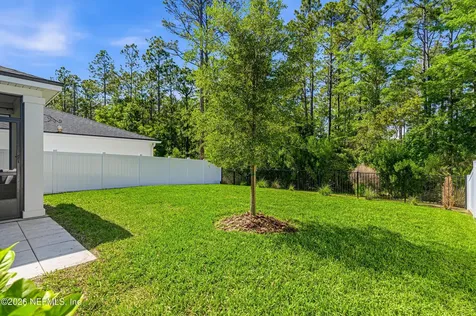 124 Meadow Creek Drive St. Johns FL 32259