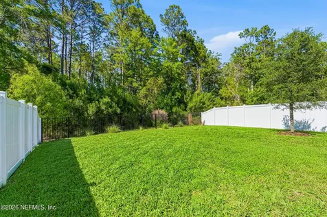 124 Meadow Creek Drive St. Johns FL 32259