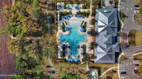 124 Meadow Creek Drive St. Johns FL 32259