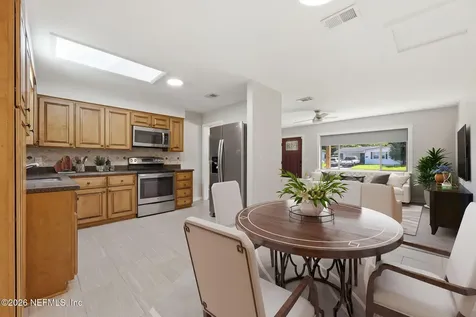 2904 E Loran Drive Jacksonville FL 32216