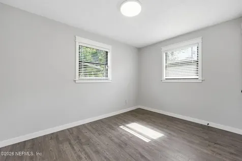 2904 E Loran Drive Jacksonville FL 32216
