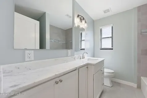 2904 E Loran Drive Jacksonville FL 32216