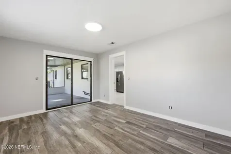 2904 E Loran Drive Jacksonville FL 32216