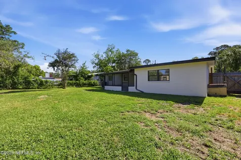 2904 E Loran Drive Jacksonville FL 32216