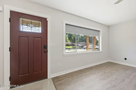 2904 E Loran Drive Jacksonville FL 32216