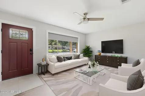 2904 E Loran Drive Jacksonville FL 32216