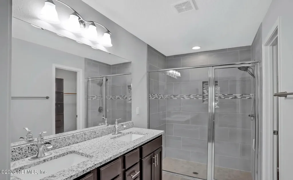 7507 Hilsdale Road Jacksonville FL 32216