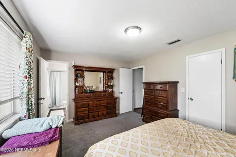 5628 Fort Sumter Road Jacksonville FL 32210