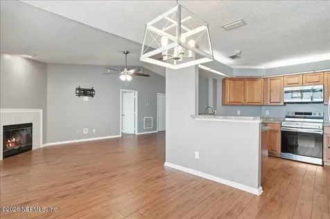 1729 Chandelier Circle E Jacksonville FL 32225