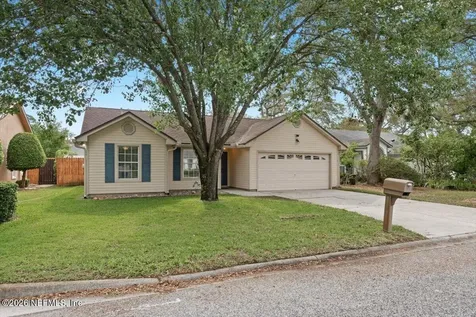 1729 Chandelier Circle E Jacksonville FL 32225