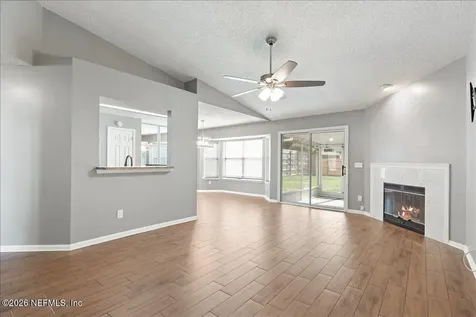 1729 Chandelier Circle E Jacksonville FL 32225