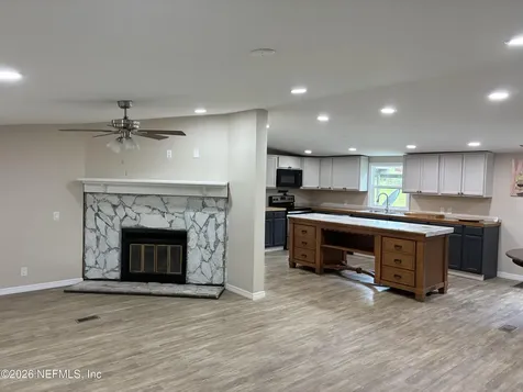 636 Union Avenue Interlachen FL 32148