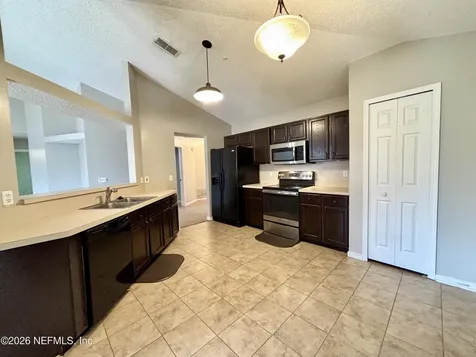8467 Charlesgate Circle E Jacksonville FL 32244