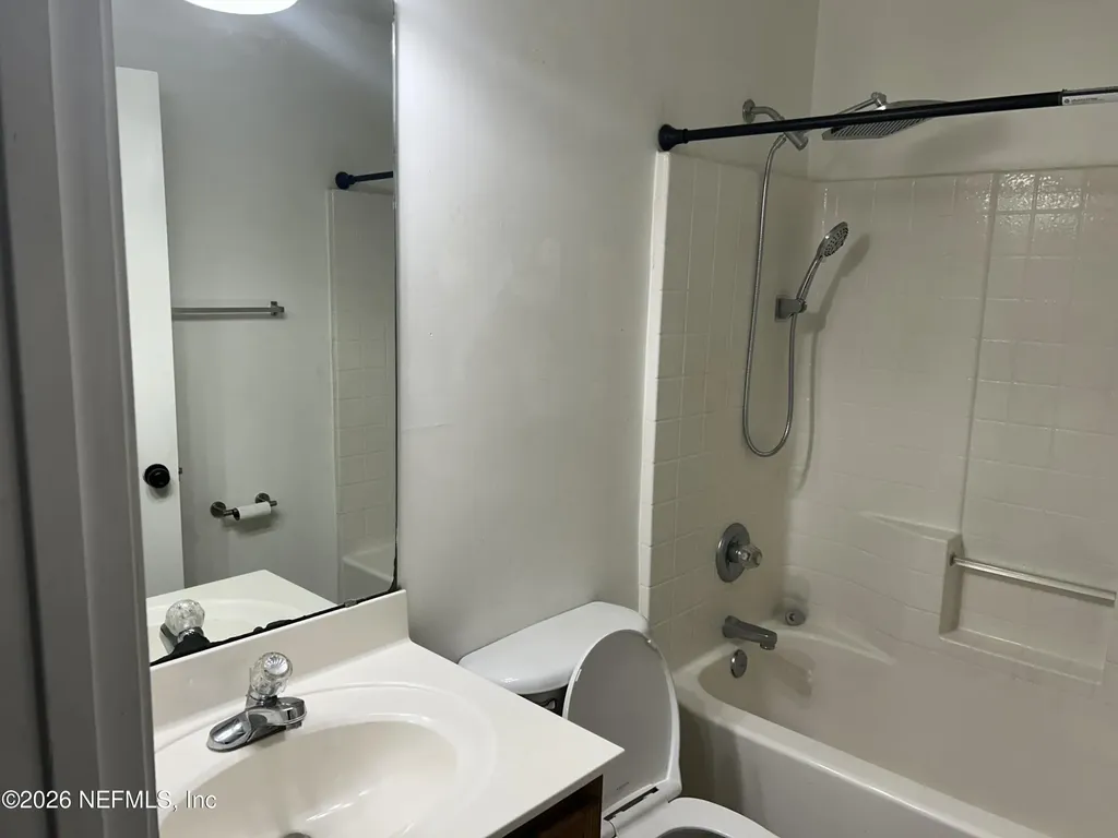 1804 Northglen Circle Middleburg FL 32068