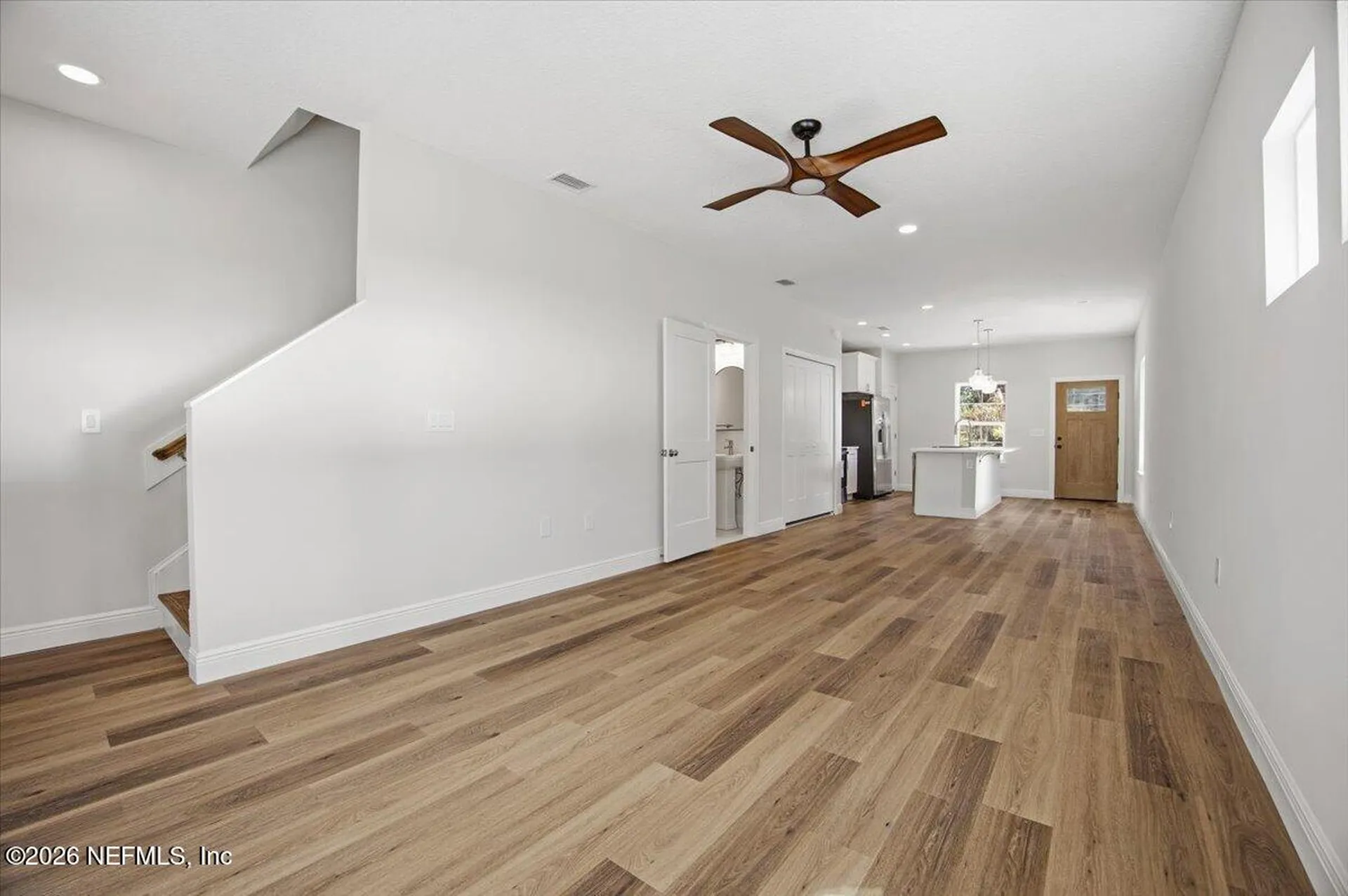 206 W Fox Street Hastings FL 32145
