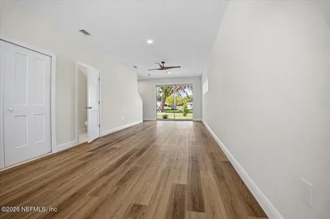 206 W Fox Street Hastings FL 32145