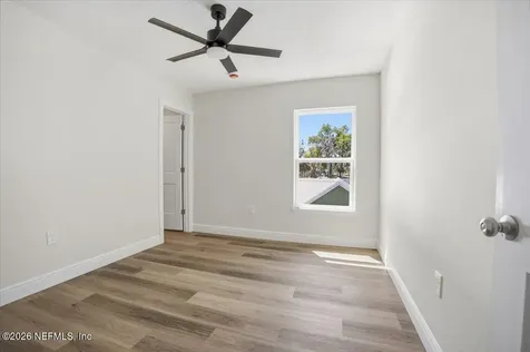 206 W Fox Street Hastings FL 32145