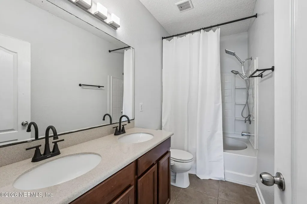 12274 Black Walnut Court Jacksonville FL 32226