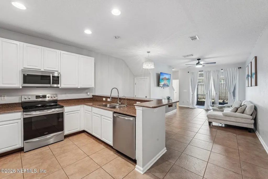 12274 Black Walnut Court Jacksonville FL 32226