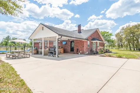 18771 Timberland Road Glen St. Mary FL 32040