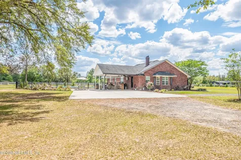 18771 Timberland Road Glen St. Mary FL 32040