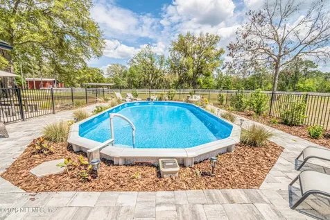 18771 Timberland Road Glen St. Mary FL 32040
