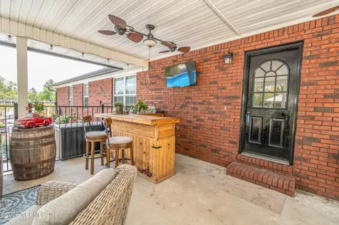 18771 Timberland Road Glen St. Mary FL 32040